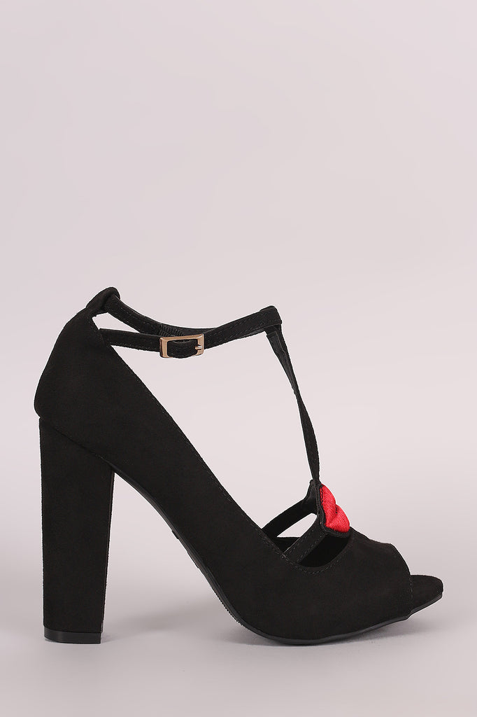 Bamboo Embroidered Lip Patch T-Strap Pump