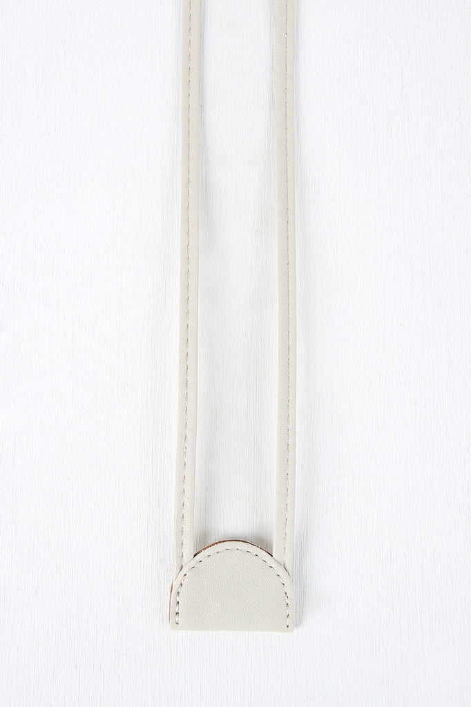 Round Buckle Color Trimmed Clear Belt