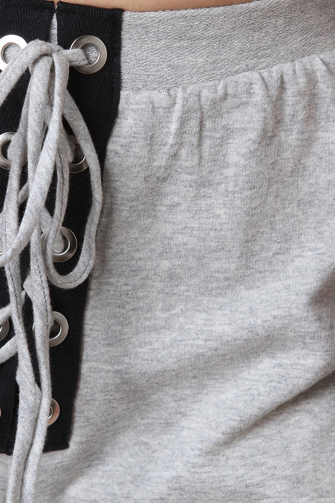 Lace-Up Two Tone Knit Shorts